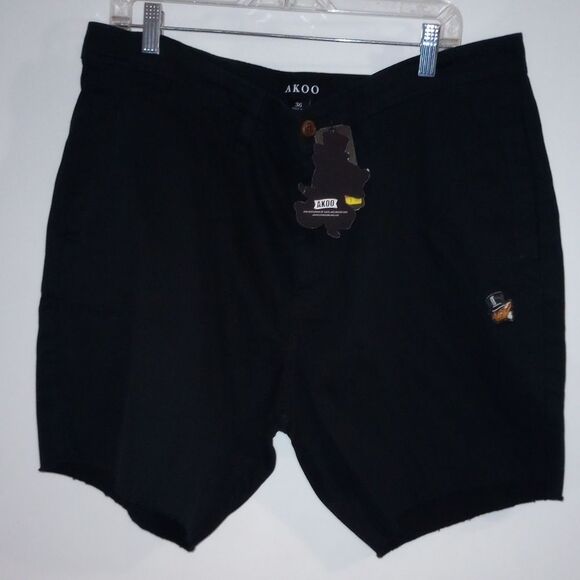 🆕🩳Akoo Kilamanjaro Shorts, Blk, Sz 36 - Picture 4 of 11